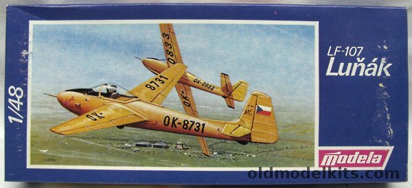 Modela 1/48 LF-107 Lunak Glider plastic model kit